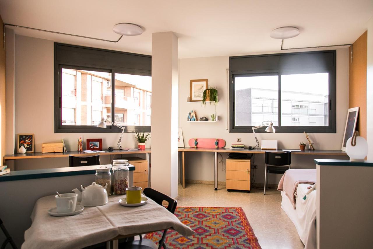 Residencia Estudiantes Onix Apartment Barcelona Luaran gambar