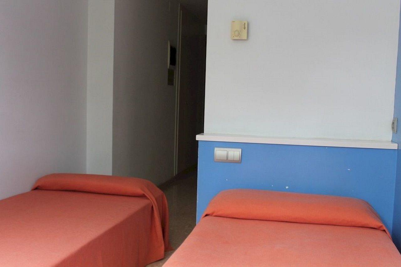 Residencia Estudiantes Onix Apartment Barcelona Luaran gambar
